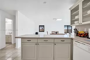 16653 Golfview Dr, Weston, FL 33326 - Photo 25