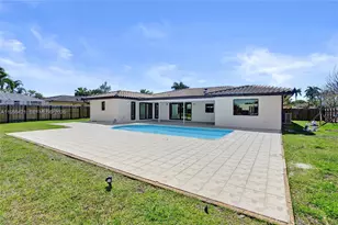 16653 Golfview Dr, Weston, FL 33326 - Photo 75