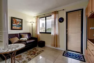 301 Golden Isles Dr, Hallandale Beach, FL 33009 - Photo 21