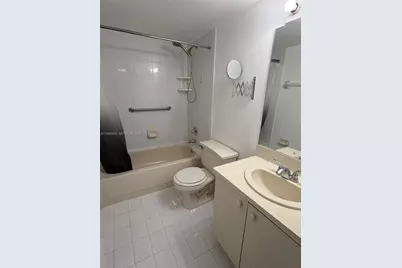 551 NW 82nd Ave #518, Miami, FL 33126 - Photo 11