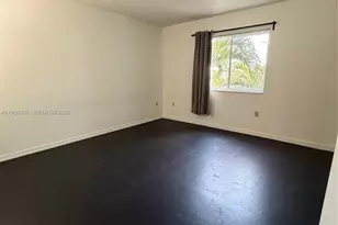 551 NW 82nd Ave, Miami, FL 33126 - Photo 13