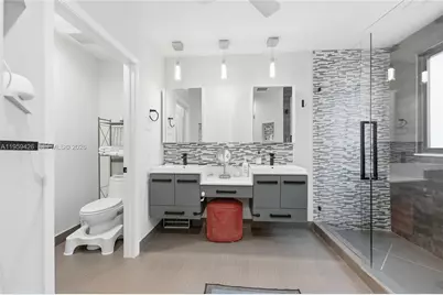 500 Cambridge Dr, Weston, FL 33326 - Photo 25
