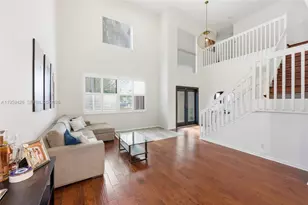 500 Cambridge Dr, Weston, FL 33326 - Photo 3