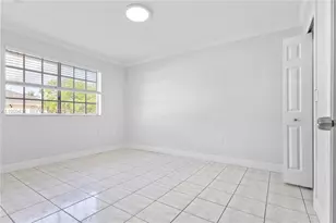 6765 NW 182nd St, Hialeah, FL 33015 - Photo 11