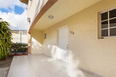 6765 NW 182nd St #104, Hialeah, FL 33015 - Photo 23