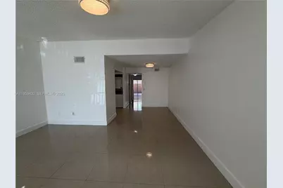 6934 NW 166th Ter #1402, Miami Lakes, FL 33014 - Photo 3