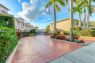 15832 SW 91st Ct #B, Palmetto Bay, FL 33157 - Photo 1