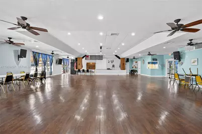 2821 Somerset Dr #317, Lauderdale Lakes, FL 33311 - Photo 19