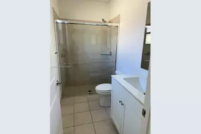 2541 SE 1st St, Homestead, FL 33033 - Photo 7