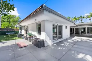 1040 NE 86th St, Miami, FL 33138 - Photo 45