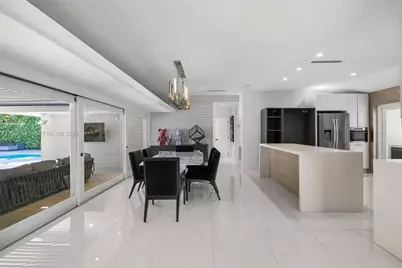 1040 NE 86th St, Miami, FL 33138 - Photo 19