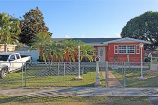 14982 SW 297th Terrace, Homestead, FL 33033 - Photo 5