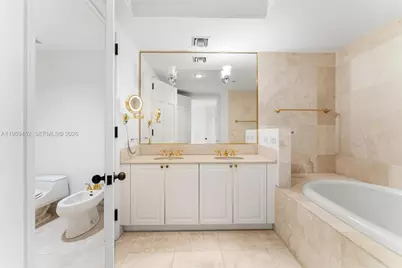 7600 N Fisher Island Dr #7662, Miami Beach, FL 33109 - Photo 71