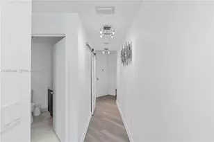 1111 SW 1st Ave, Miami, FL 33130 - Photo 19