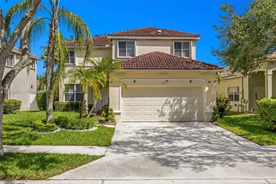 636 Vista Meadows Dr, Weston, FL 33327 - Photo 1