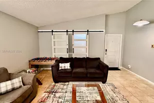 5470 Pine Cir, Coral Springs, FL 33067 - Photo 7