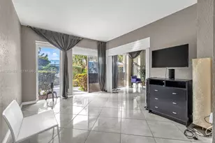 11111 Biscayne Blvd, Miami, FL 33181 - Photo 3