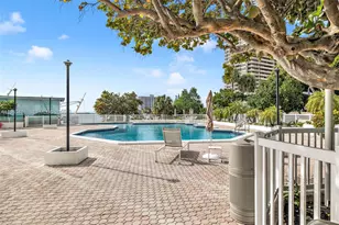11111 Biscayne Blvd, Miami, FL 33181 - Photo 17