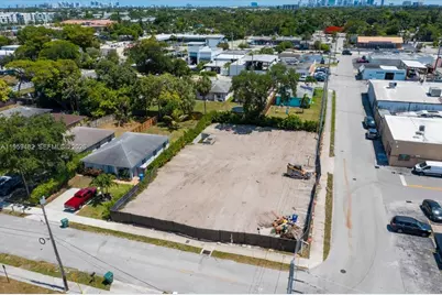 3210 NE 3rd Ave, Oakland Park, FL 33334 - Photo 1