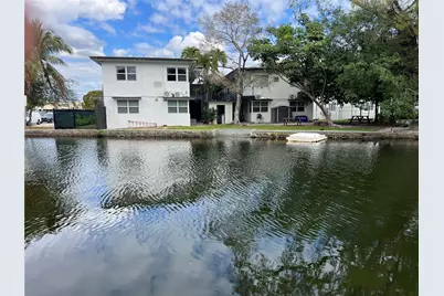 7715 NE 5th Ave, Miami, FL 33138 - Photo 9