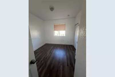 4176 NE 9th St, Homestead, FL 33033 - Photo 27