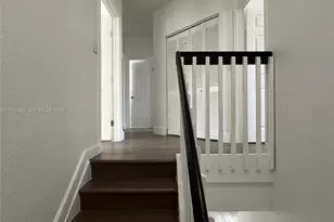 4176 NE 9th St, Homestead, FL 33033 - Photo 11