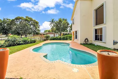 1801 NW 120th Ter, Pembroke Pines, FL 33026 - Photo 41