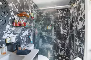 9710 NW 10th St, Pembroke Pines, FL 33024 - Photo 19