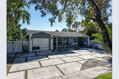 9710 NW 10th St, Pembroke Pines, FL 33024 - Photo 29