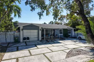 9710 NW 10th St, Pembroke Pines, FL 33024 - Photo 29