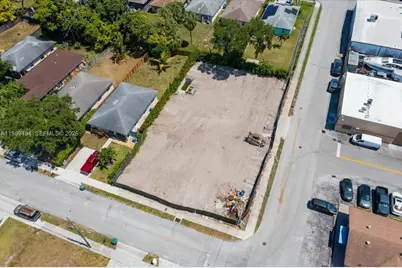 3250 NE 3rd Ave, Oakland Park, FL 33334 - Photo 3