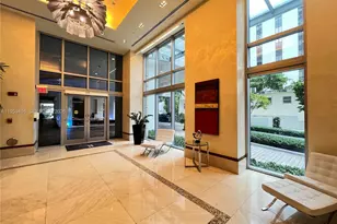 1060 Brickell Ave, Miami, FL 33131 - Photo 17