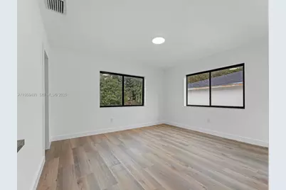 14545 Garden Dr, Miami, FL 33168 - Photo 17