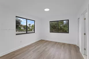 14545 Garden Dr, Miami, FL 33168 - Photo 9