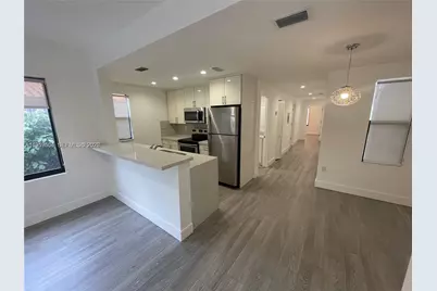 1637 SW 10th St #2, Miami, FL 33135 - Photo 1