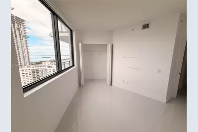 501 NE 31st St #1701, Miami, FL 33137 - Photo 19