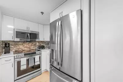540 Brickell Key Dr #500, Miami, FL 33131 - Photo 5