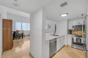 540 Brickell Key Dr, Miami, FL 33131 - Photo 3