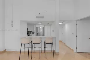 540 Brickell Key Dr, Miami, FL 33131 - Photo 7
