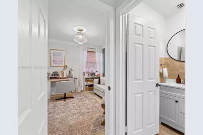 951 SW 124th Ct, Miami, FL 33184 - Photo 9