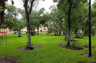 2420 NW 33rd St, Oakland Park, FL 33309 - Photo 17