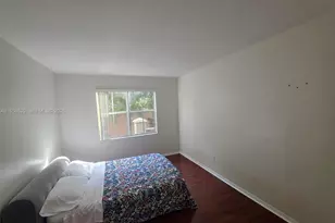 8826 W Flagler St, Miami, FL 33174 - Photo 9