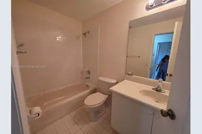 8826 W Flagler St #106, Miami, FL 33174 - Photo 11