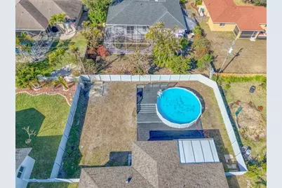 1918 SE 5th Ct, Cape Coral, FL 33990 - Photo 47