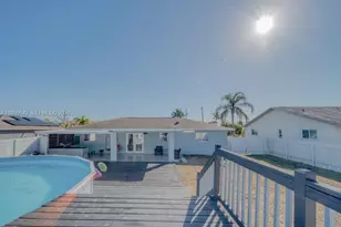 1918 SE 5th Ct, Cape Coral, FL 33990 - Photo 25