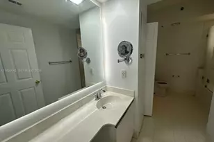 3245 NE 184th St, Aventura, FL 33160 - Photo 11