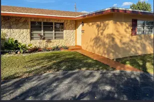 7061 NW 15th St, Plantation, FL 33313 - Photo 1