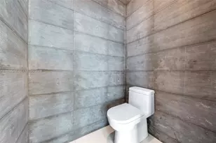 480 NE 31st St, Miami, FL 33137 - Photo 21