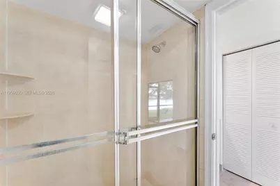 3150 Leewood Ter #L124, Boca Raton, FL 33431 - Photo 23