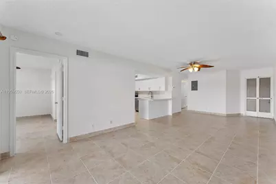 3150 Leewood Ter #L124, Boca Raton, FL 33431 - Photo 11